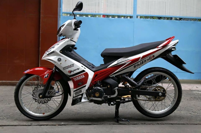Chú exciter 2006 sốt giá trong phiên bản độ nhiều đồ chơi này - 1