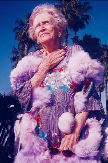 Cụ bà 90 tuổi mặc sành điệu trên tạp chí anh - 7