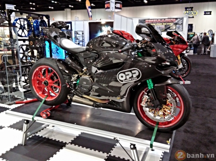 Ducati 1199 panigale siêu sang với phiên bản độ full carbon - 1