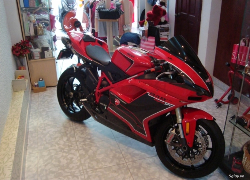Ducati 848 evo độ nổi bật của biker sài thành - 4