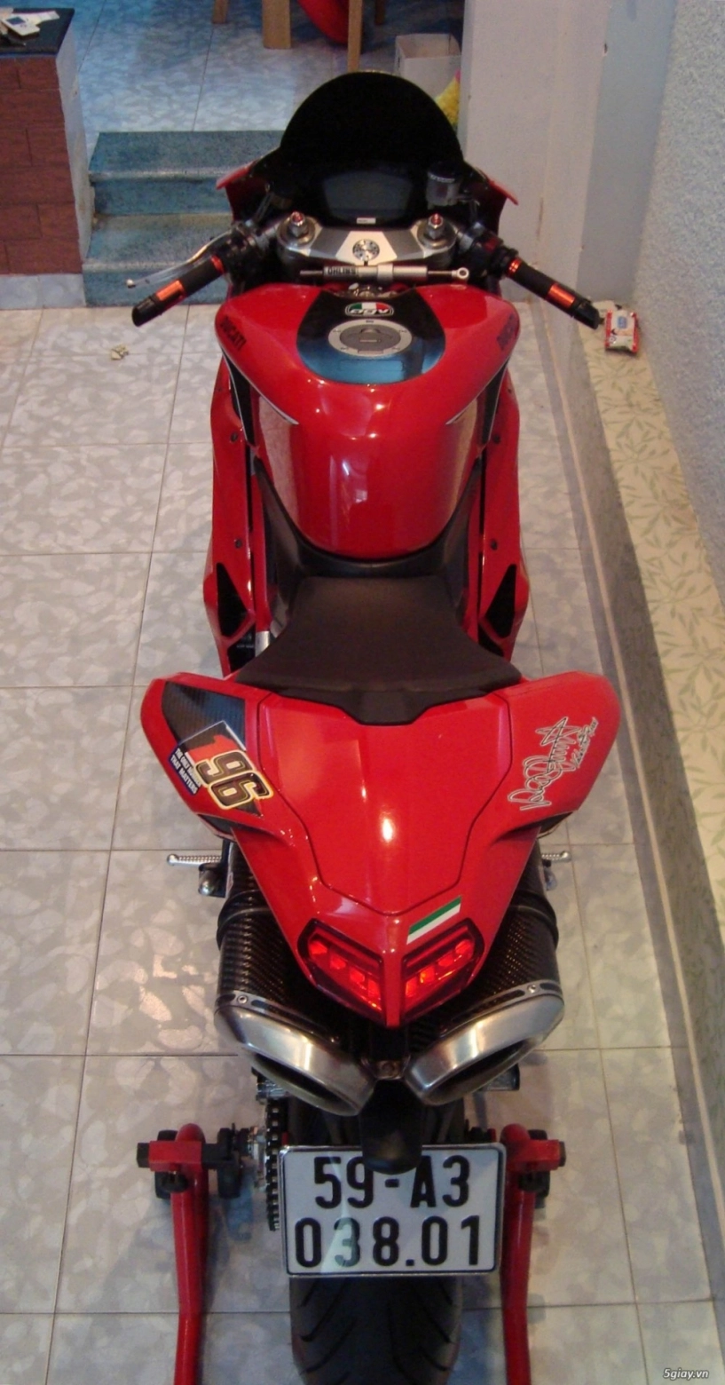 Ducati 848 evo độ nổi bật của biker sài thành - 5