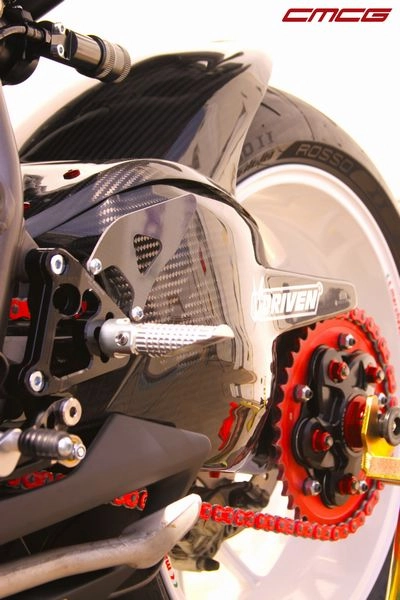Ducati 848 evo mạnh mẽ trong bộ áo mới - 5