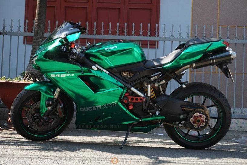 Ducati 848 evo phiên bản xanh crome bắt mắt - 1