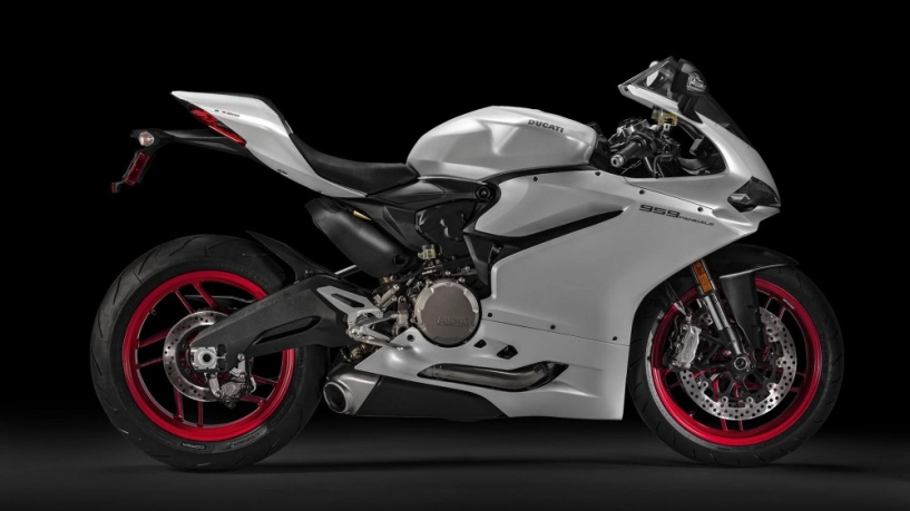 Ducati 959 panigale chính thức ra mắt với giá gần 450 triệu đồng - 2