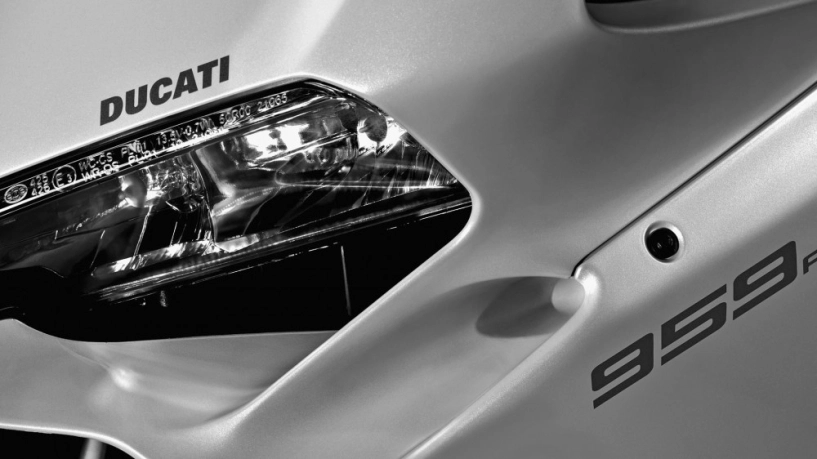 Ducati 959 panigale chính thức ra mắt với giá gần 450 triệu đồng - 6