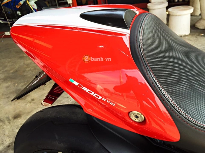 Ducati monster 1100 độ nhẹ đầy tinh tế của biker thái - 5