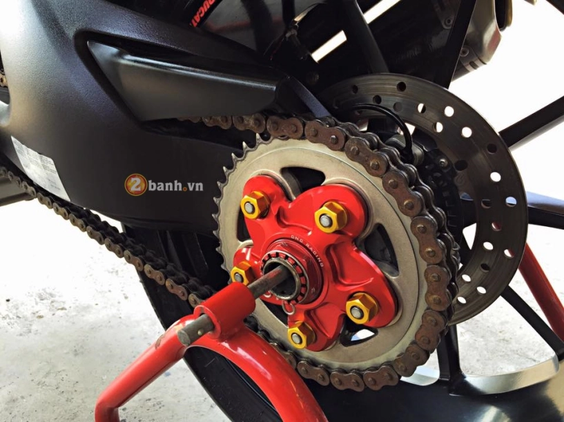Ducati monster 1100 độ nhẹ đầy tinh tế của biker thái - 6