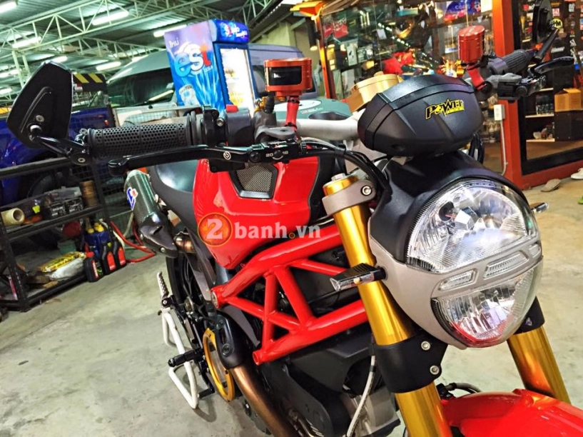 Ducati monster 796 độ nhẹ nhàng khoe dáng tại thái lan - 3