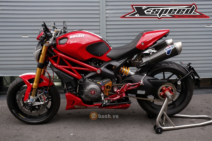 Ducati monster 796 độ tinh tế trong từng món đồ chơi hàng hiệu - 2