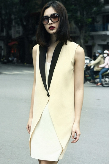 Fashionista việt nổi bật trên phố với gu mặc thanh lịch - 5