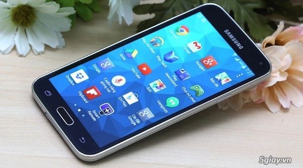 Galaxy s5 thua kém điện thoại iphone ở điểm nào - 2