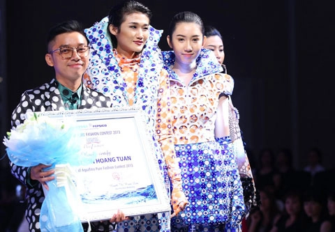 Giang tú tham dự london fashion week 2014 - 4