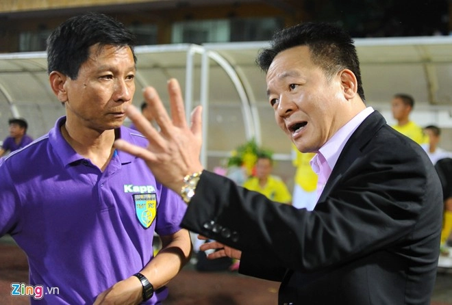 Giao hữu với man city sẽ thưởng lớn cho cầu thủ ghi bàn - 1
