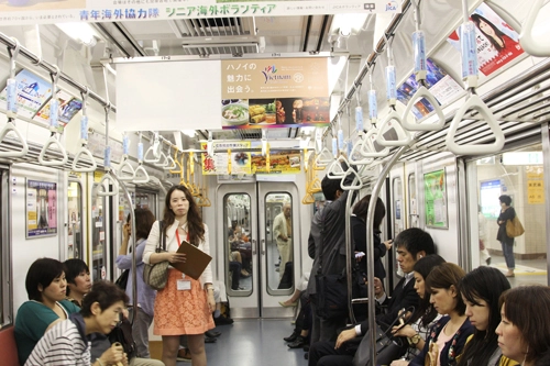 Hà nội quảng bá du lịch trên tàu điện ngầm tokyo - 1