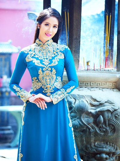 Hoa hậu mai phương thụy quân duyên dáng với áo dài - 5