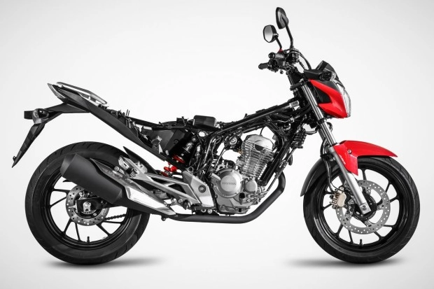 Honda ra mắt dòng cb250 twister 2016 hoàn toàn mới - 3