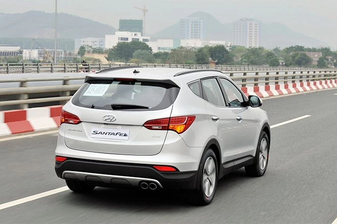 Hyundai santa fe thêm bản 5 chỗ giá mềm vào việt nam - 2
