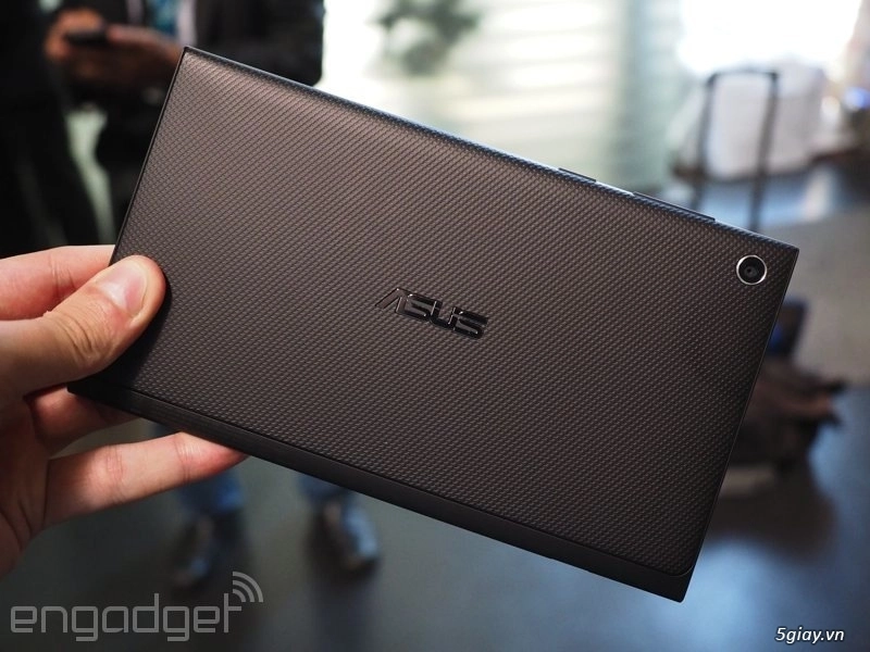 ifa 2014 asus giới thiệu memopad 7 nâng cấp lớn về thiết kế cấu hình - 2