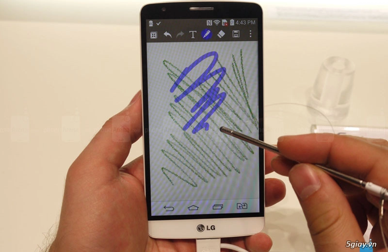 Khái quát thiết kế và cấu hình điện thoại lg g3 stylus - 1