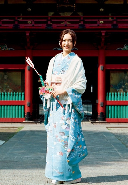 Kiều nữ nhật nền nã với kimono - 3