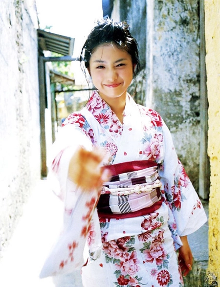 Kiều nữ nhật nền nã với kimono - 11