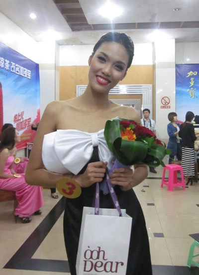 Lan khuê đoạt giải người đẹp ảnh tại siêu mẫu châu á - 2