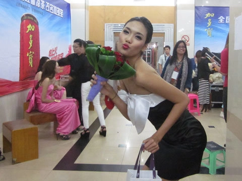 Lan khuê đoạt giải người đẹp ảnh tại siêu mẫu châu á - 3