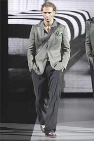 Lich lam giorgio armani - 4