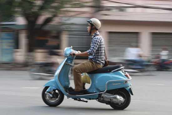 Lợi và hại khi chuyển từ vespa lx lên sh - 5