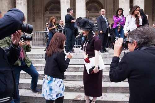 Lý nhã kỳ đọ street style với châu tấn ở paris haute couture - 3