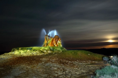 Mạch nước fly geyser - cảnh đẹp ngoài hành tinh - 2
