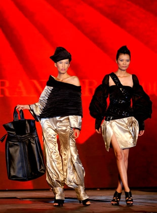 Mẫu thời trang tại vn colletion grandprix 2008 - 5