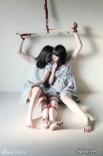 Nhật bản nối tiếp ấn độ bộ ảnh gái trẻ bị trói hở hang gây phẫn nộ - 3