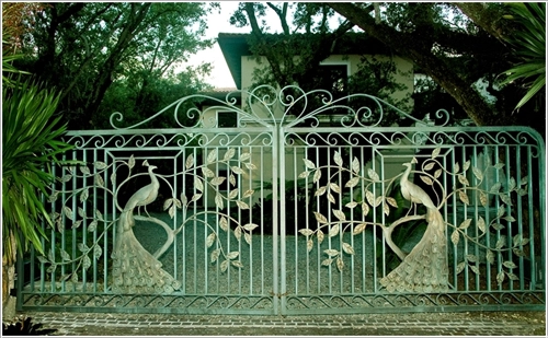 Những cánh cổng có thiết kế độc đáo - 1