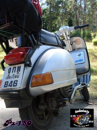 Những chiếc vespa trên đất thái - 3