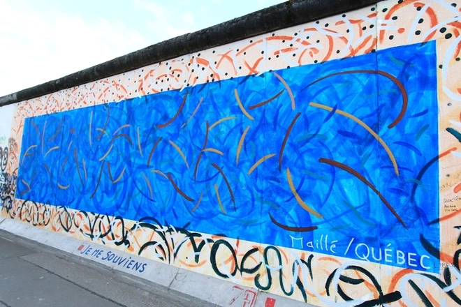 Những hình vẽ độc đáo trên bức tường berlin - 14