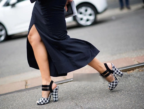 Những mẫu giày ấn tượng tuần thời trang 2014 - 7