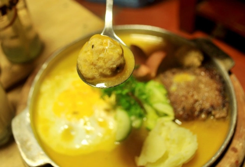 Những quán bánh mì chảo ngon rẻ hút khách ở hà nội - 3