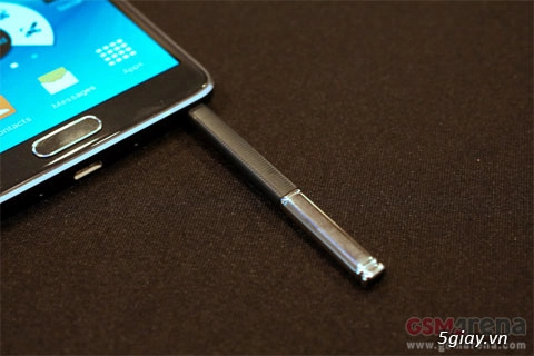 Note edge có dung lượng pin thấp hơn note 4 - 3