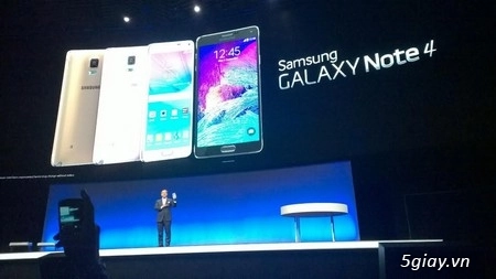 Samsung galaxy note edge nổi bật trong sự kiện công nghệ - 3