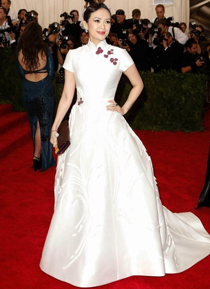 Phạm băng băng và các sao gốc hoa tại met gala 2015 - 7