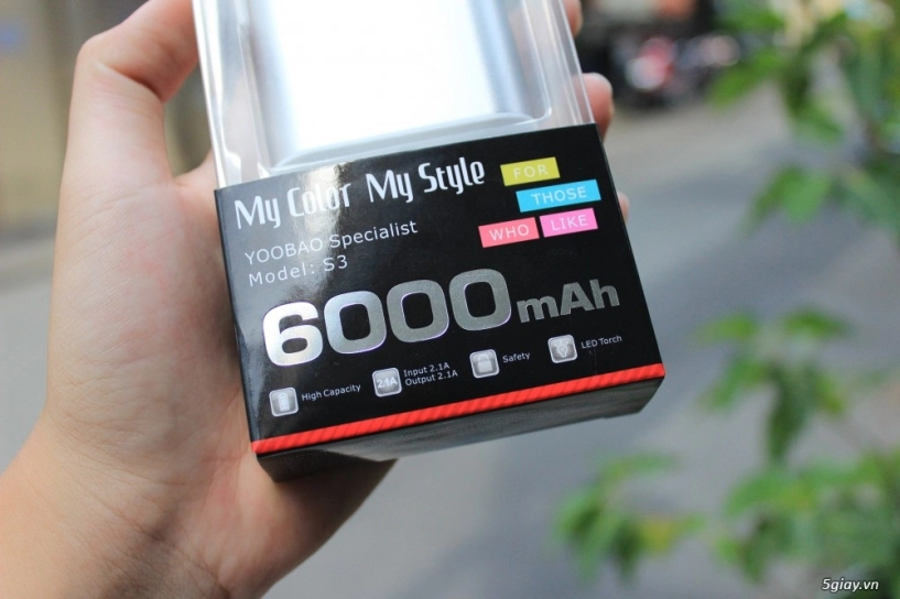 Pin dự phòng yoobao 6000mah nhỏ gọn mà mạnh mẽ - 6