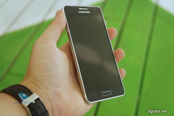 Samsung chính thức trình làng galaxy alpha viền kim loại với 5 màu tươi sáng - 4