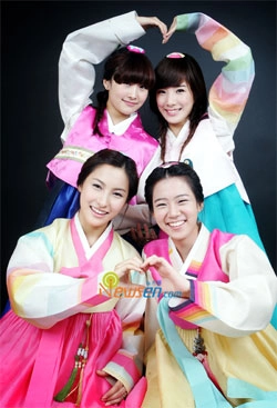 sao hàn quốc trình diễn hanbok - 3