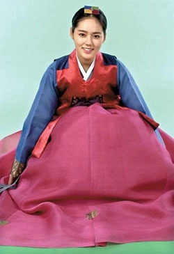 sao hàn quốc trình diễn hanbok - 7