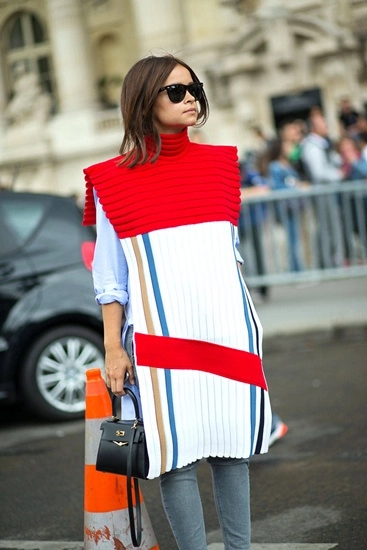 Street style ấn tượng tại tuần lễ paris haute couture - 3