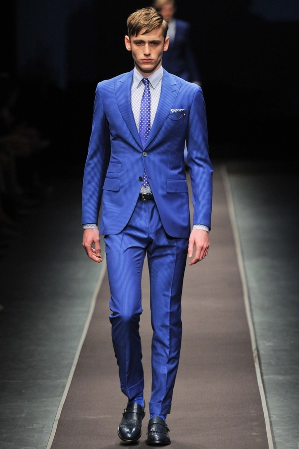 Suit xanh dương điểm nhấn cho phong cách quý ông - 2