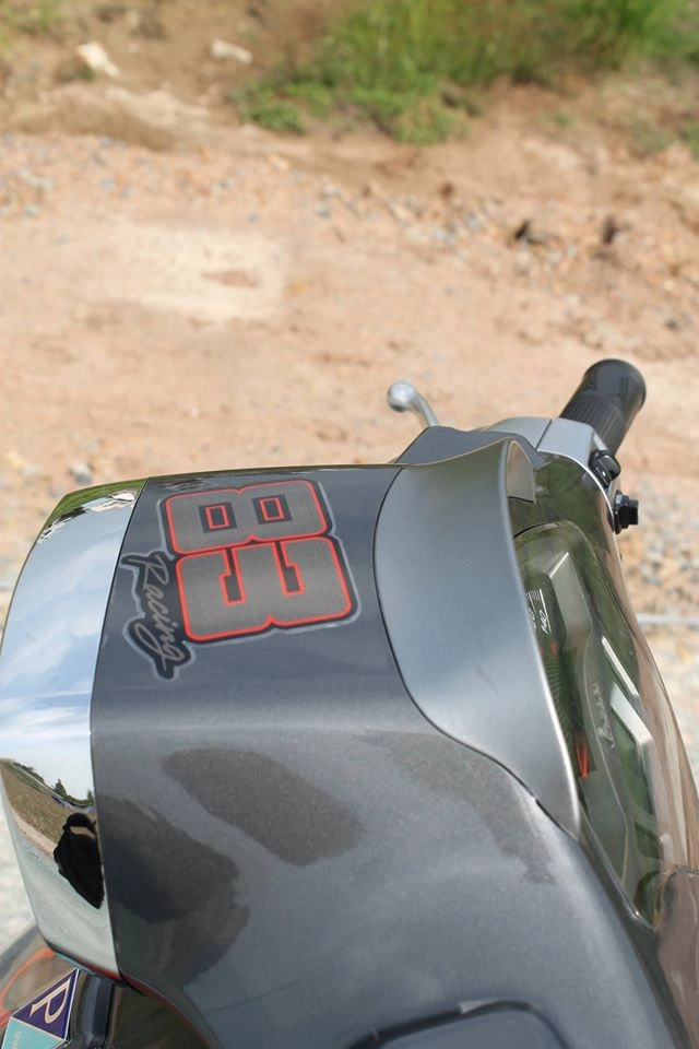 Tem chế ấn tượng cho vespa - 2