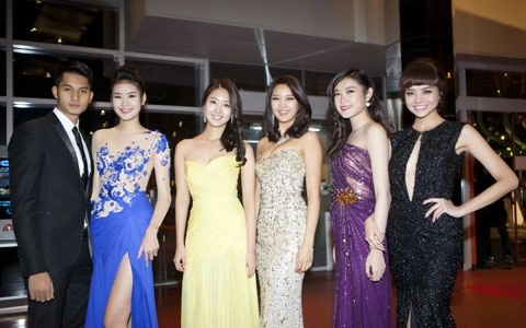 Thái hà khôi nguyên không có mặt nhận giải người mẫu châu á - 4