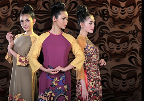 Thuận việt giới thiệu áo dài họa tiết hổ tại new york - 7